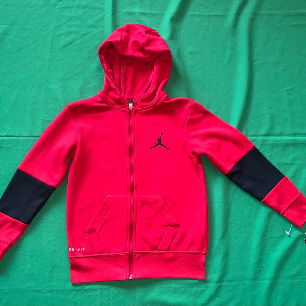 Air Jordan Jumpman Hoodie Boys  Size. S (10-12) Gym Red New With Tags